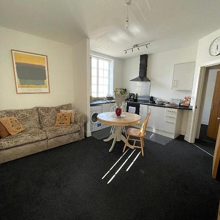 2 Bedroom Apartment In Kidderminster Exterior foto